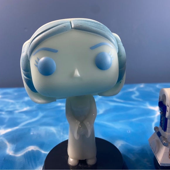 Star Wars - Bobblehead Funko Princess Leia & R2-D2 LA Comic Con Exclusive 2017 - Picture 7 of 7